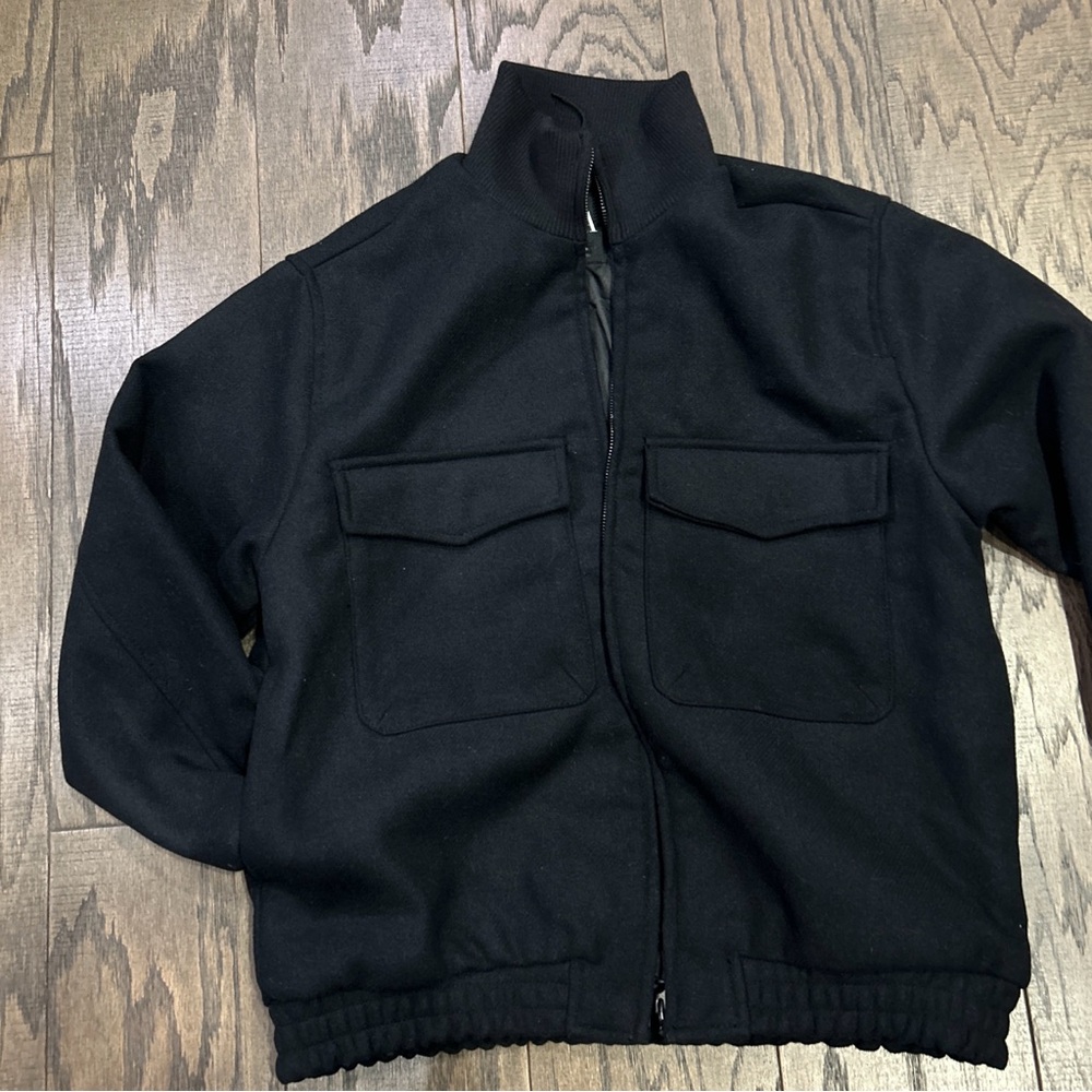Zara Jacked - Picture 4 of 12